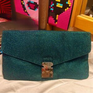 SPARKLY HOT BLUE Clutch 💙